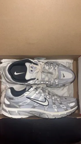 TÊNIS NIKE P6000