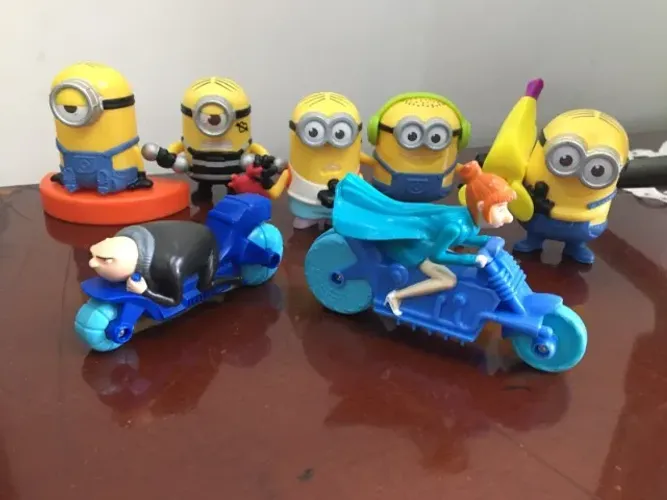Mini kit festa decoração Minions e GRU