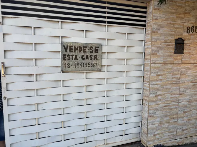 Vendo Casa ou Troco por Carro