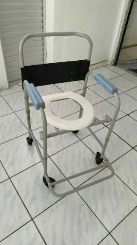 Cadeira de banho Dellamed