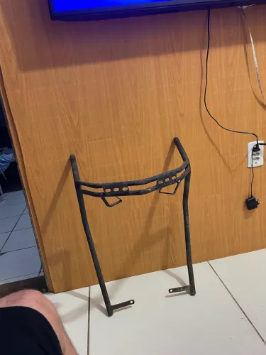 Suporte de proteção de carnagem da Biz