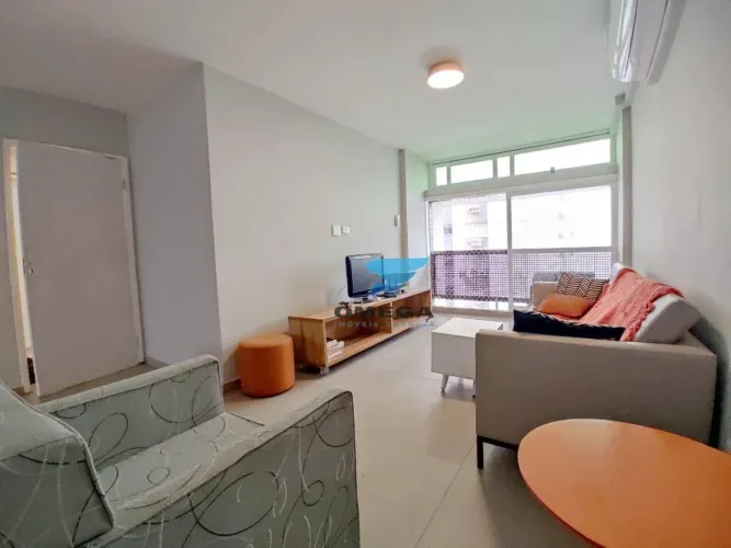 PERTO DA PRAIA - Apartamento reformado com 3 quartos - 1 vaga - Praia das Pitangueiras, Gu