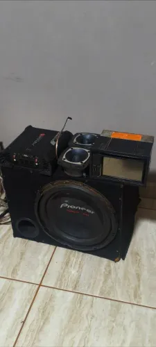 Som automotivo barato