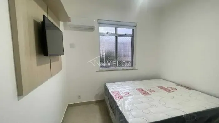Apartamento - / Residencial / Flamengo