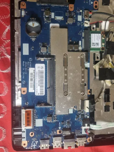 Vendo placa mãe notebook Ideapad 100 