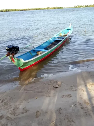 Barco 7.3m feito em Louro