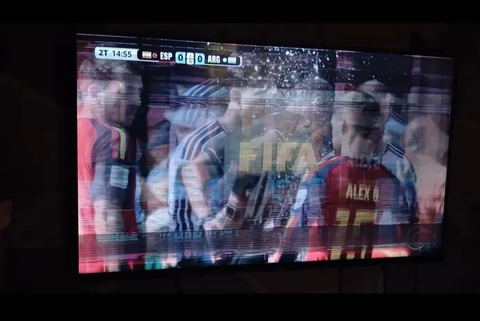Vendo TV 43 com defeito