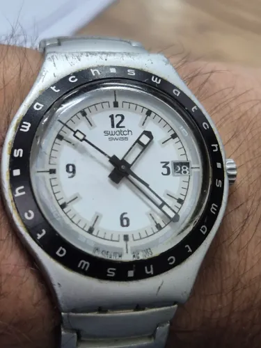 Relógio SWATCH IRONY ALUMINIUM