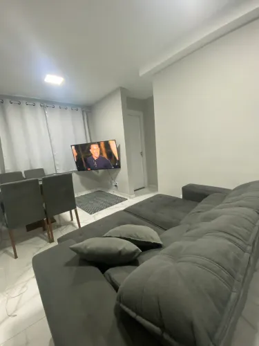 Vendo mesa e sofá 
