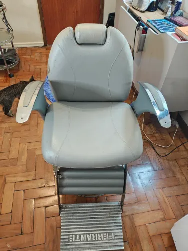 Cadeira de maquiagem ferrante parcelo em 18x