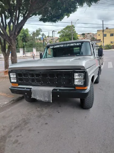 Ford F-1000 Super Diesel / Super Diesel Turbo 1990