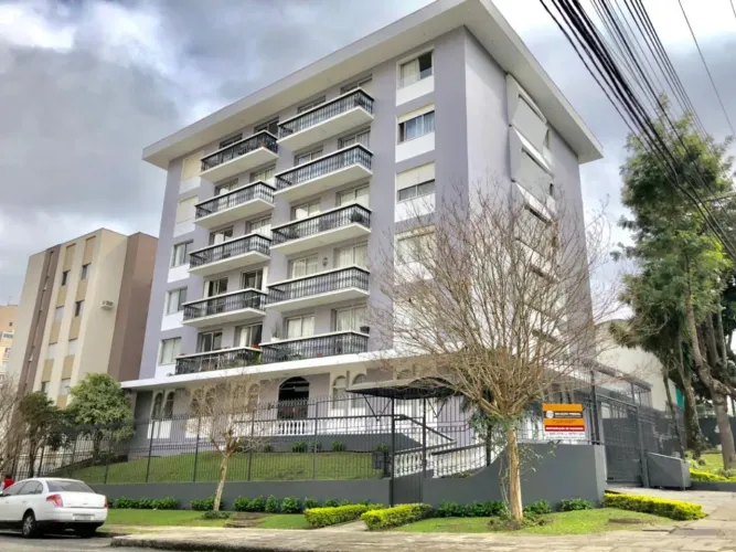 Apartamento com 3 quartos para alugar por R$ 3950.00, 134.40 m2 - JUVEVE - CURITIBA/PR