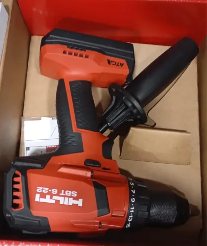 *Furadeira/Parafusadeira de Impacto a Bateria Hilti SBT 6-22*