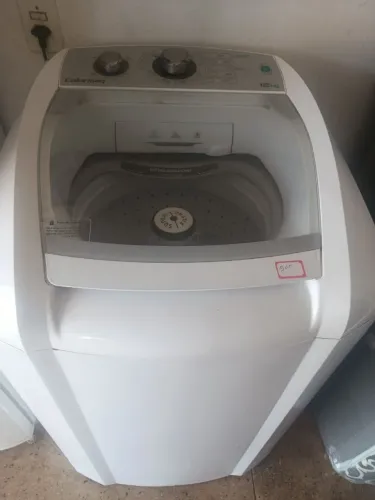 Máquina Colormaq 12 kg modelo novo em perfeito estado e funcionando tudo