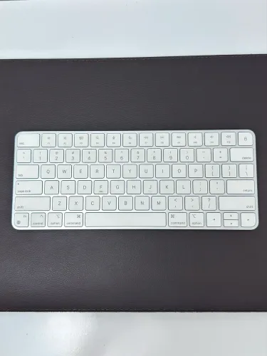 Teclado Apple Magic Keyboard A2450 Original | Estado Impecável