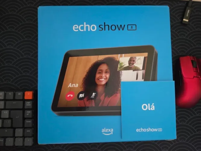Amazon Echo Show 8 Gen 2 (2º GERAÇÃO)Alexa Assistente pessoal Inteligência artificial