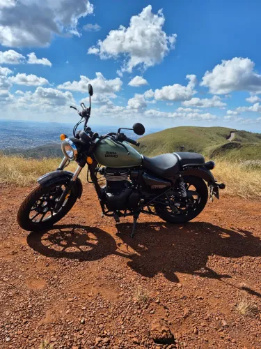 Royal Enfield Meteor 350 cc