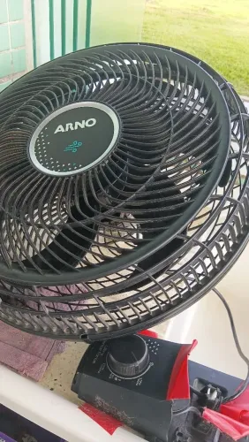 Ventilador Arno leia descrição
