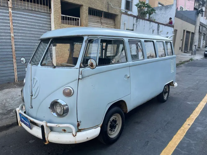 Volkswagen Kombi Standard/ Luxo/ Serie Prata 1976