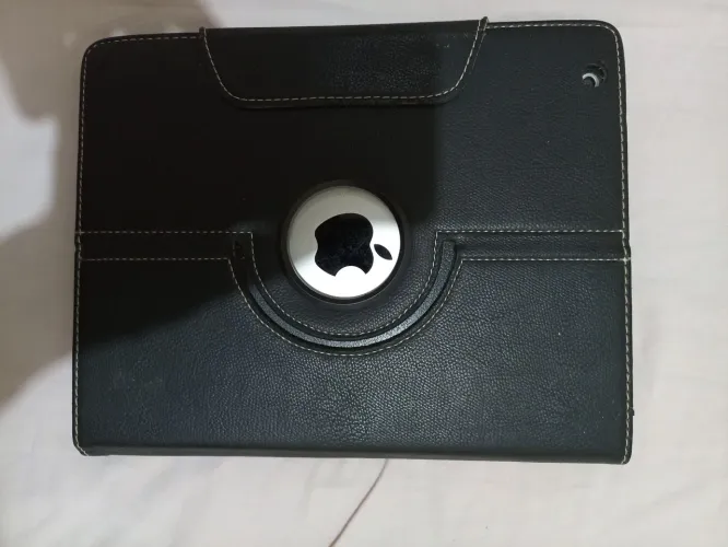 iPad 4 tablet