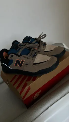 Tenis
