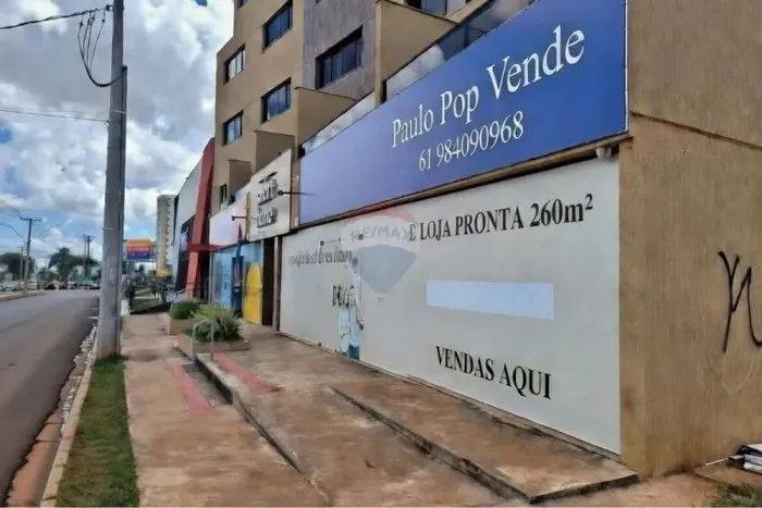 Loja Térrea de Rua 260m² no Centro Urbano Samambaia Sul | Alto Fluxo Comercial