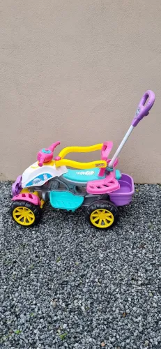 Quadriciclo infantil