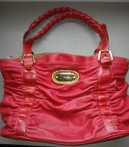 Bolsa Carmen Steffens Original Medidas: 44 cm x 41 cm.