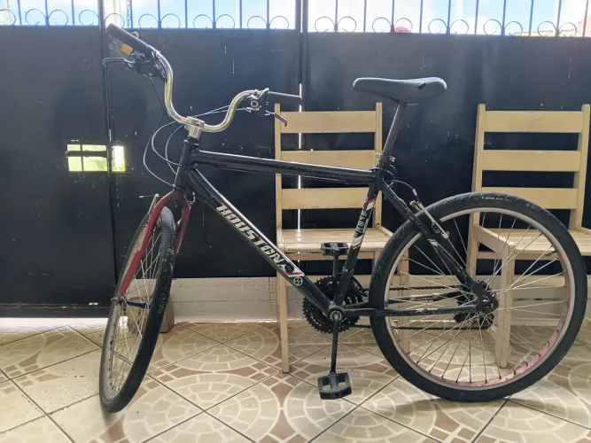Bicicleta aro 26 para o dia dia, basica