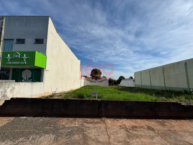 Terreno para Locação na Avenida das Palmeiras Jardim Paris Maringá/PR