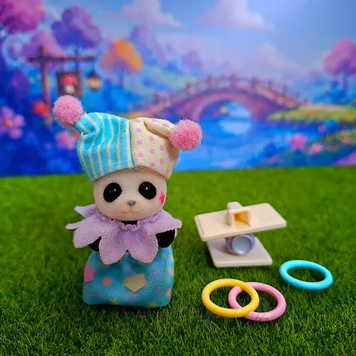 Sylvanian Families - Bebê Panda Palhaço Com Acessórios