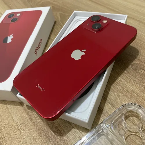 iPhone 13