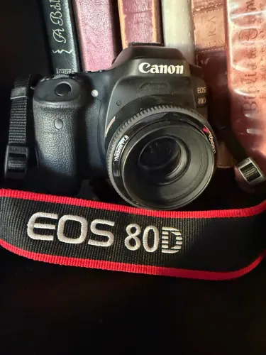 Câmera Profissional CÂNON 80d Zerada Troco ou Vendo