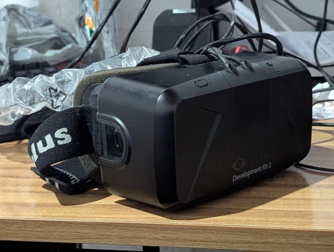 Oculus developer kit 2 ( DK2 ) 