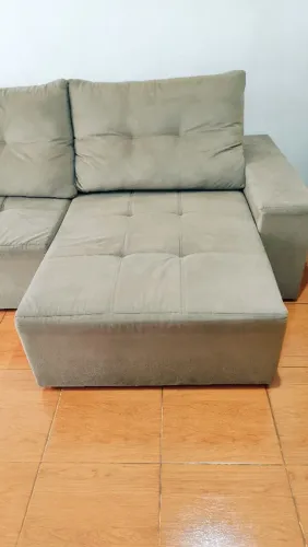Sofá Retrátil 2,55m - Excelente Estado | D33 | Tecido Suede Cinza