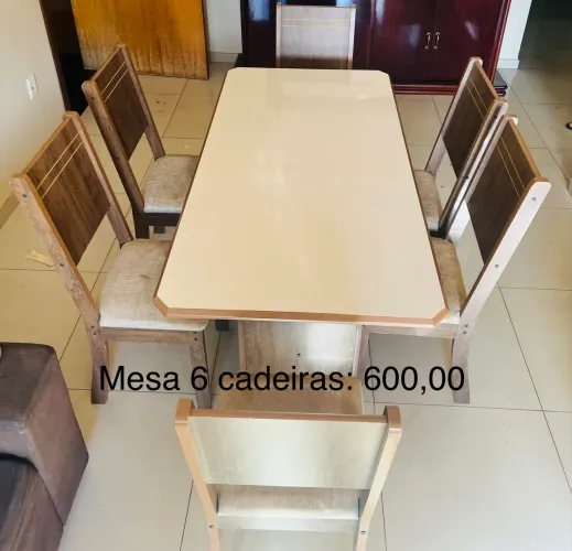 Mesa 6 cadeiras
