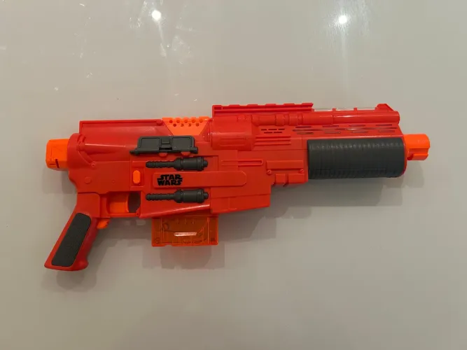 Arma de brinquedo Nerf Star wars Rogues One Semi-Nova
