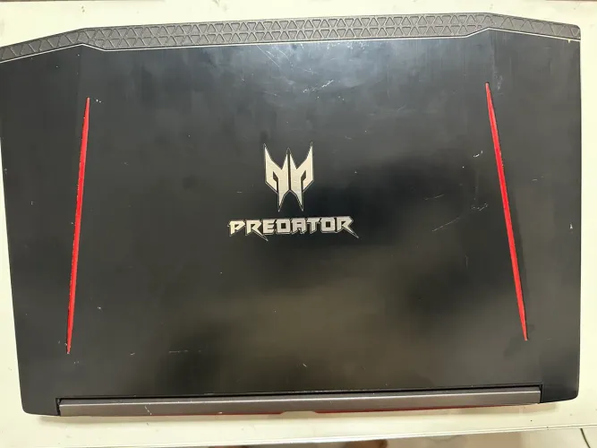 Notebook Gamer Helios 300 predator