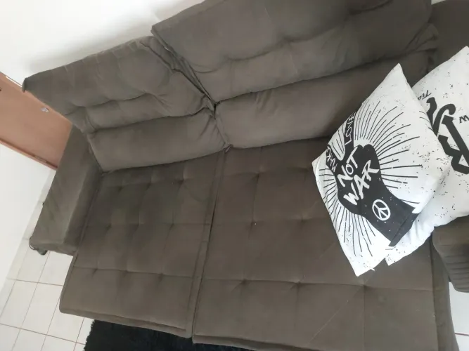 Sofá 2 lugares 1,95 por 1,10