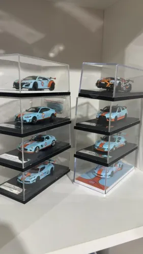 8 Carrinhos Gulf 1/64 Marcas Variadas aceito trocas em pokemon tcg