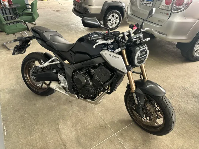 Honda CB 650r 2021 Extra