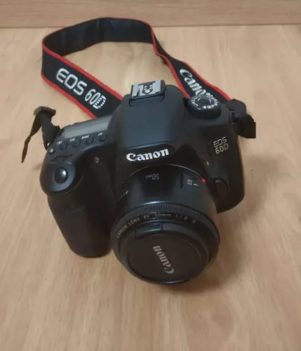 CANON 60D À VENDA - EXCELENTE OPORTUNIDADE! 