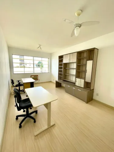 Aluga-se Sala Comercial de 26 m² no Estreito