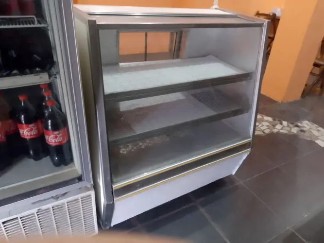 Vitrine expositora NEUTRAL