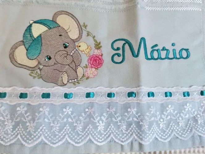 Toalhinha infantil nova