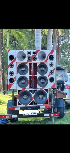 Paredão  som 