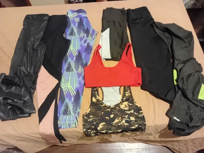 Roupas de academia tam P