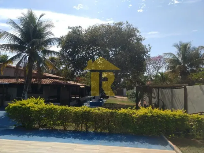 Chácara à venda em São José do Rio Preto-SP, 3 quartos, 2 suítes, 2 salas, 3 banheiros, 30
