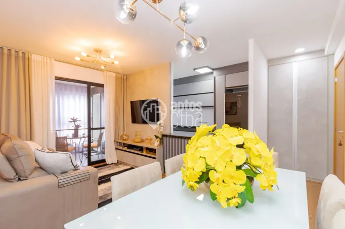 Apartamento mobiliado á venda, 03 dormitórios, 02 vagas - Cabral, Curitiba/PR