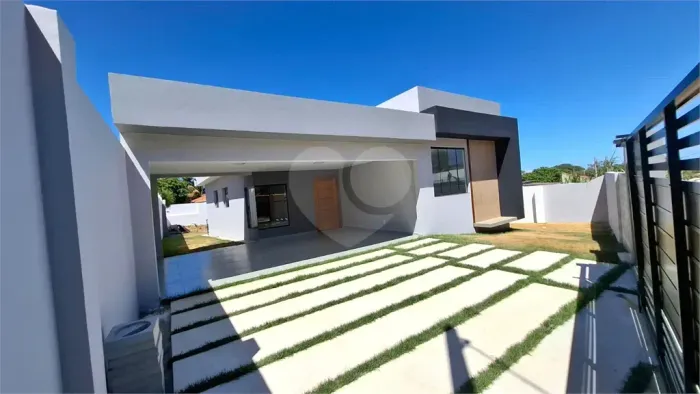 Condomínio com 3 quartos à venda em Balneário são pedro - RJ